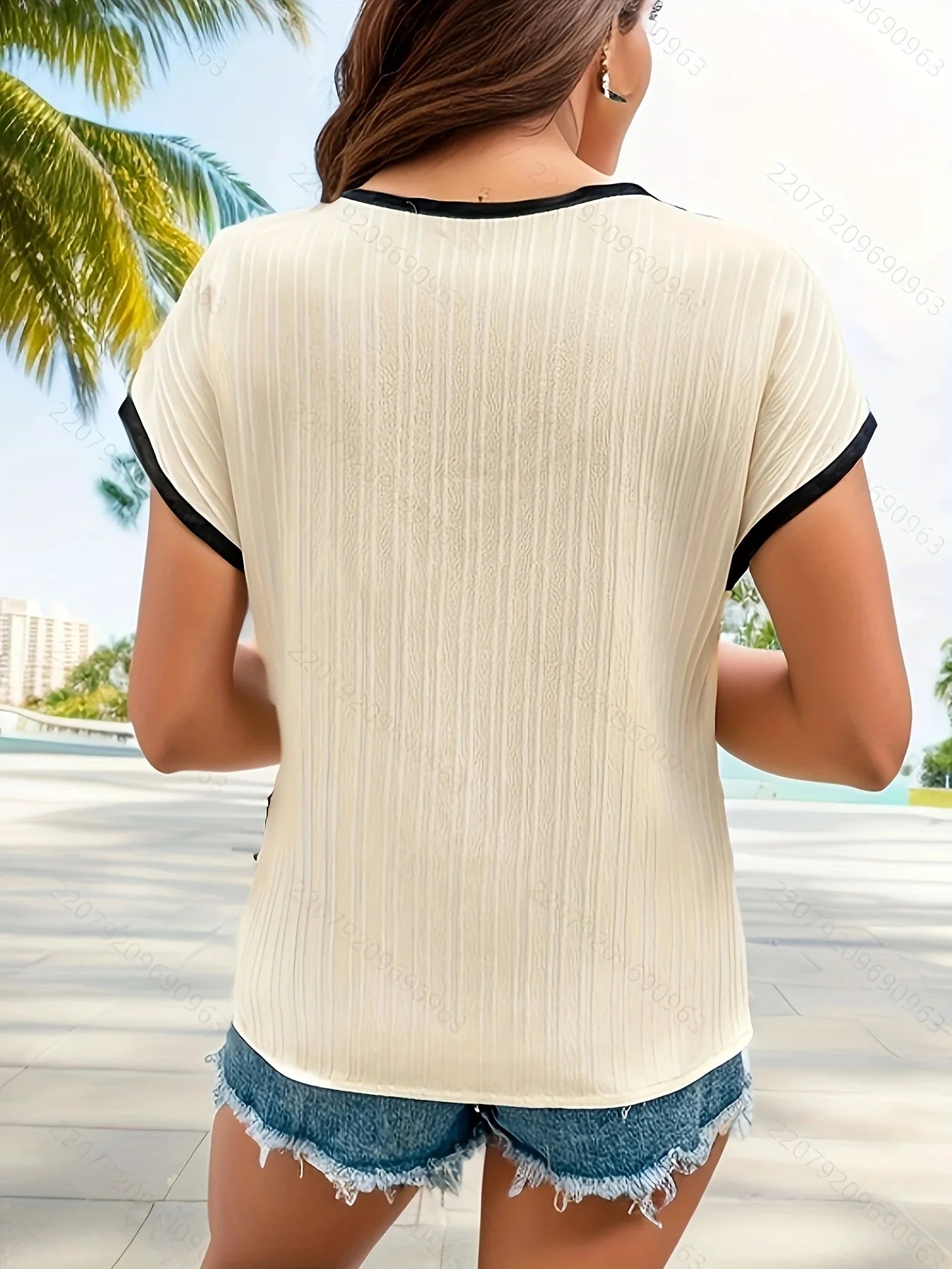 Fashionable Women's V-neck Embellished Hem Color Block Design Unique Personality Top Elegant Versatile Ladies' Shirt