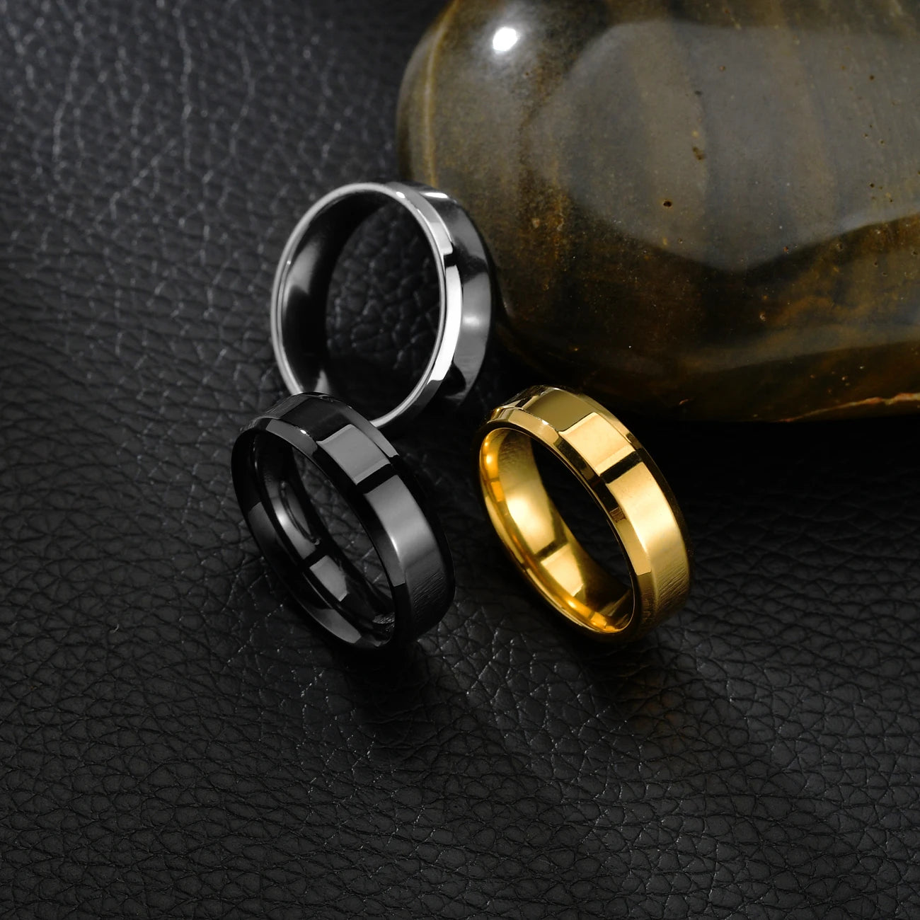 Sifisrri 4/6/8mm Personalized Engraved Name Couple Rings for Women Men Stainless Steel Wedding Band Engagement Gift Anillos