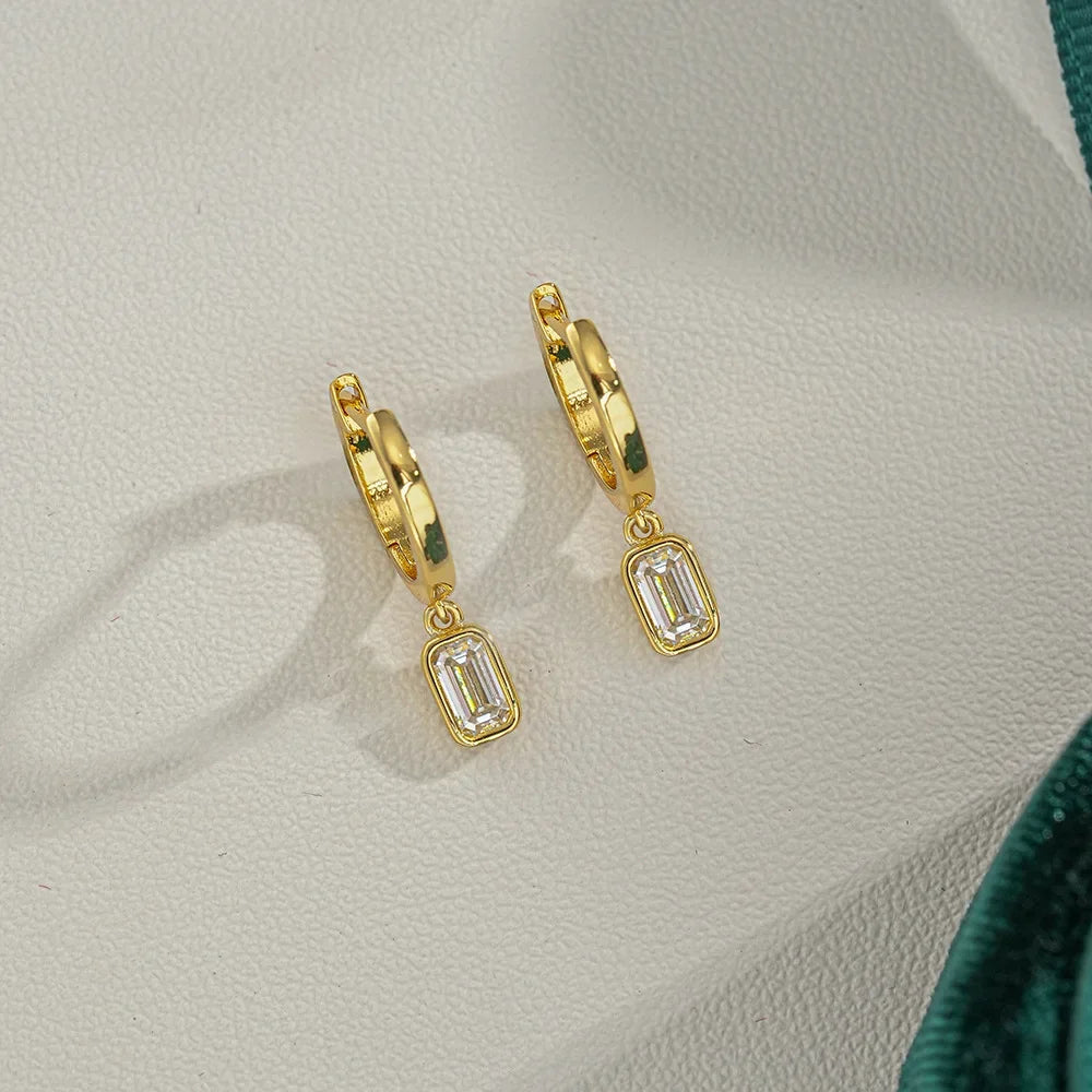 Simple 0.5ct Round Pear Emerald Moissanite Diamond Earring for Women 925 Sterling Silver Plated 18K Women Moissanite Earring GRA