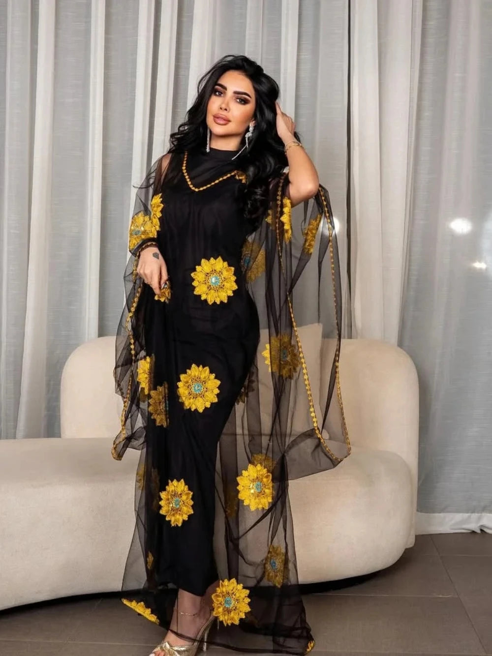 Kaftan Floral Embroidery Plus Size Evening Dress Elegant Black Delicate Abaya Prom Gown S-2XL Beautiful Banquet Women Wear
