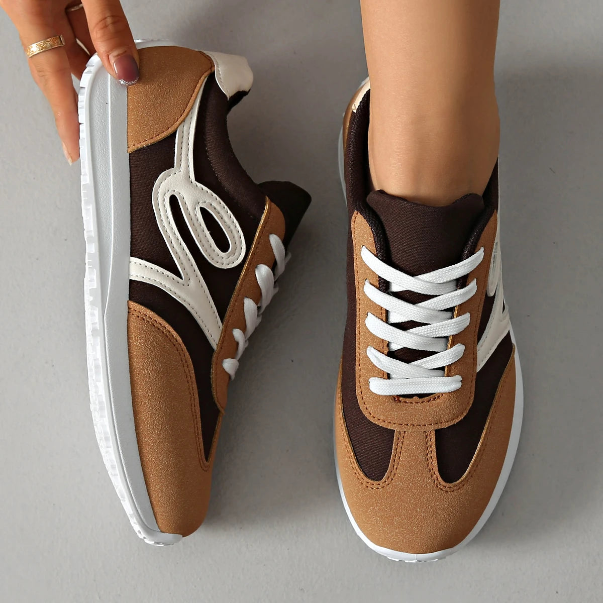 Fashion Striped Women's Lightweight Sneakers Soft Sole Non Slip Casual Sports Shoes Woman Spring Autumn Lace Up Yellow Sneakers