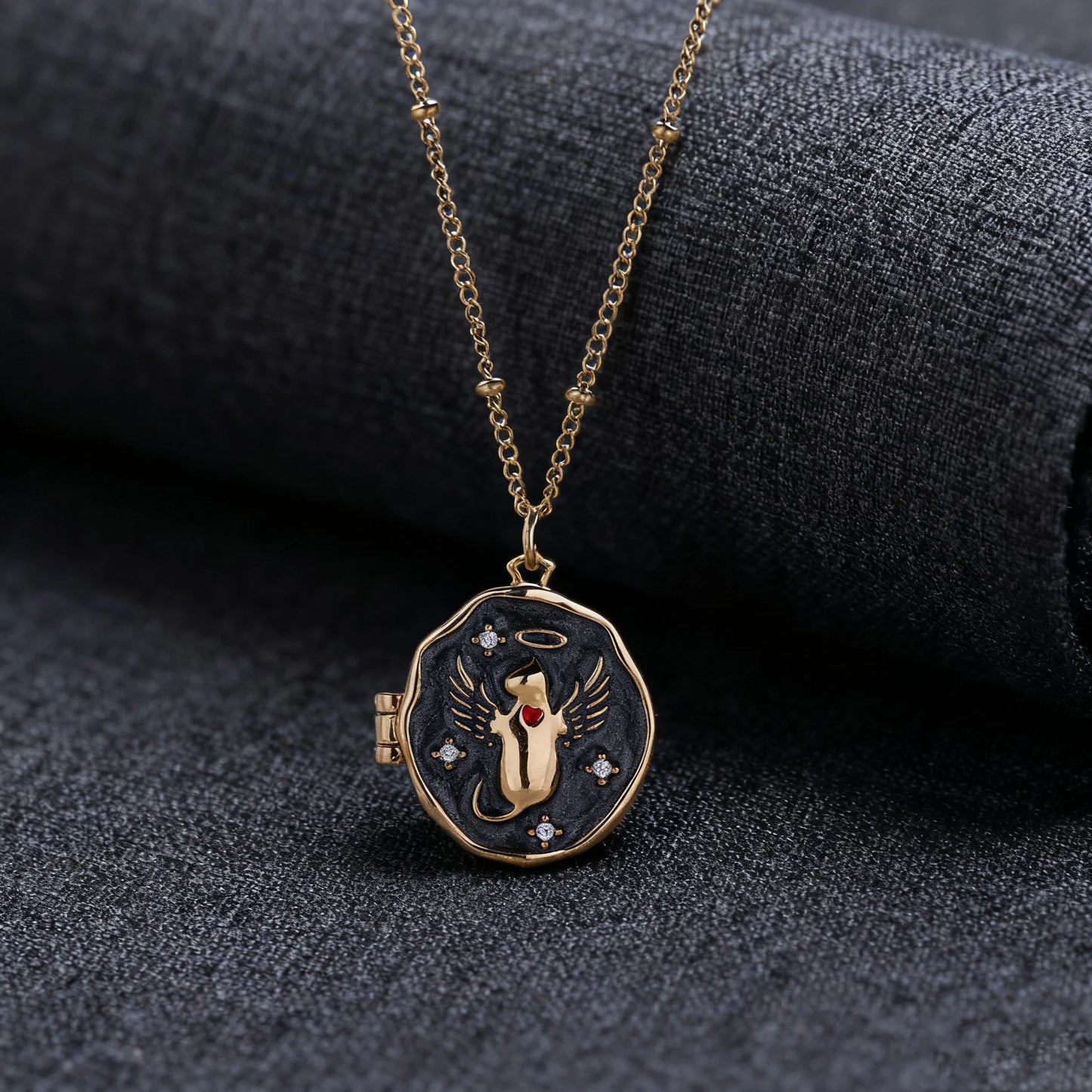 Atoztide Custom Photo Album Necklace For Women Alloy Copper Cat Dog Heart Pendant Picture Locket Personalized Anniversary Gift