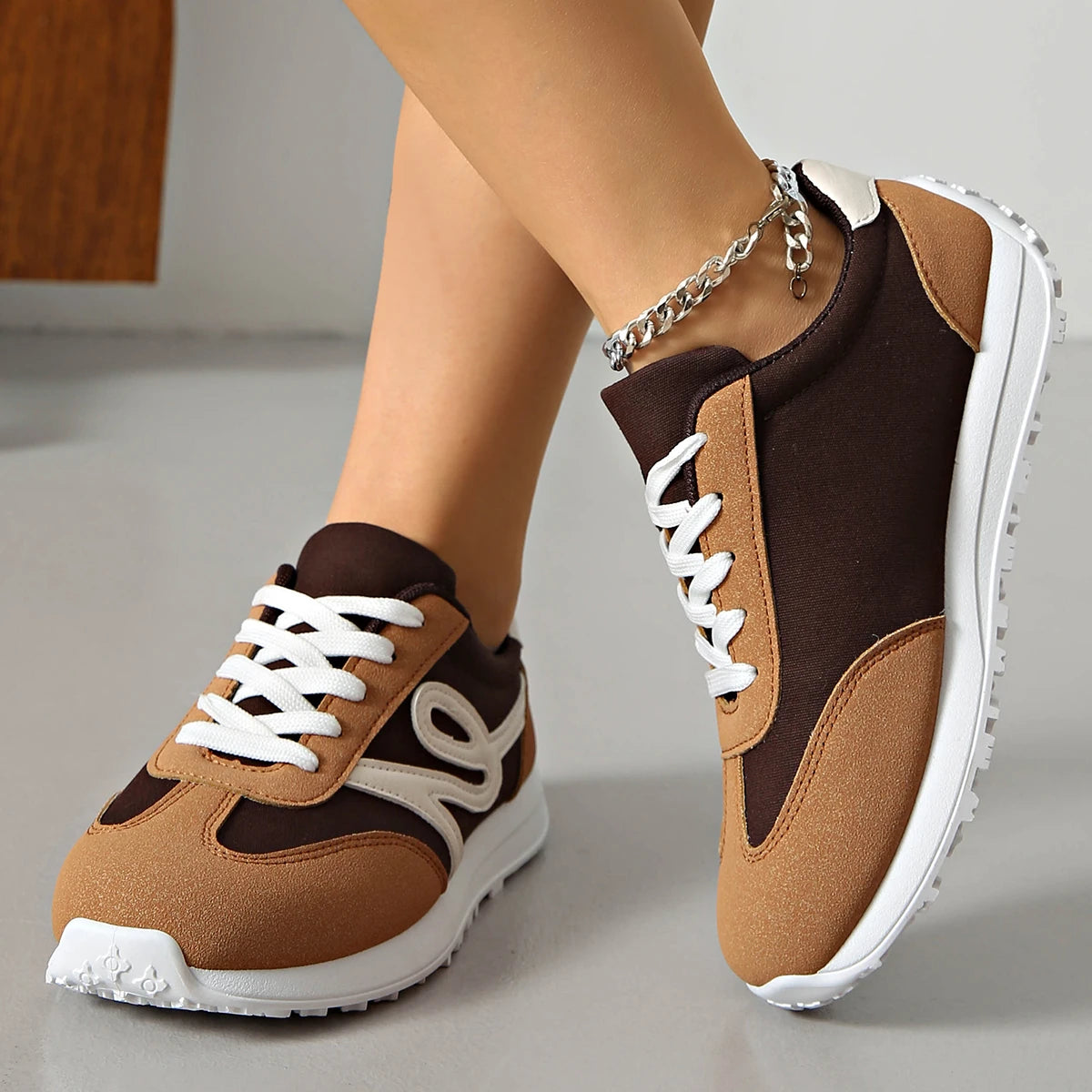 Fashion Striped Women's Lightweight Sneakers Soft Sole Non Slip Casual Sports Shoes Woman Spring Autumn Lace Up Yellow Sneakers