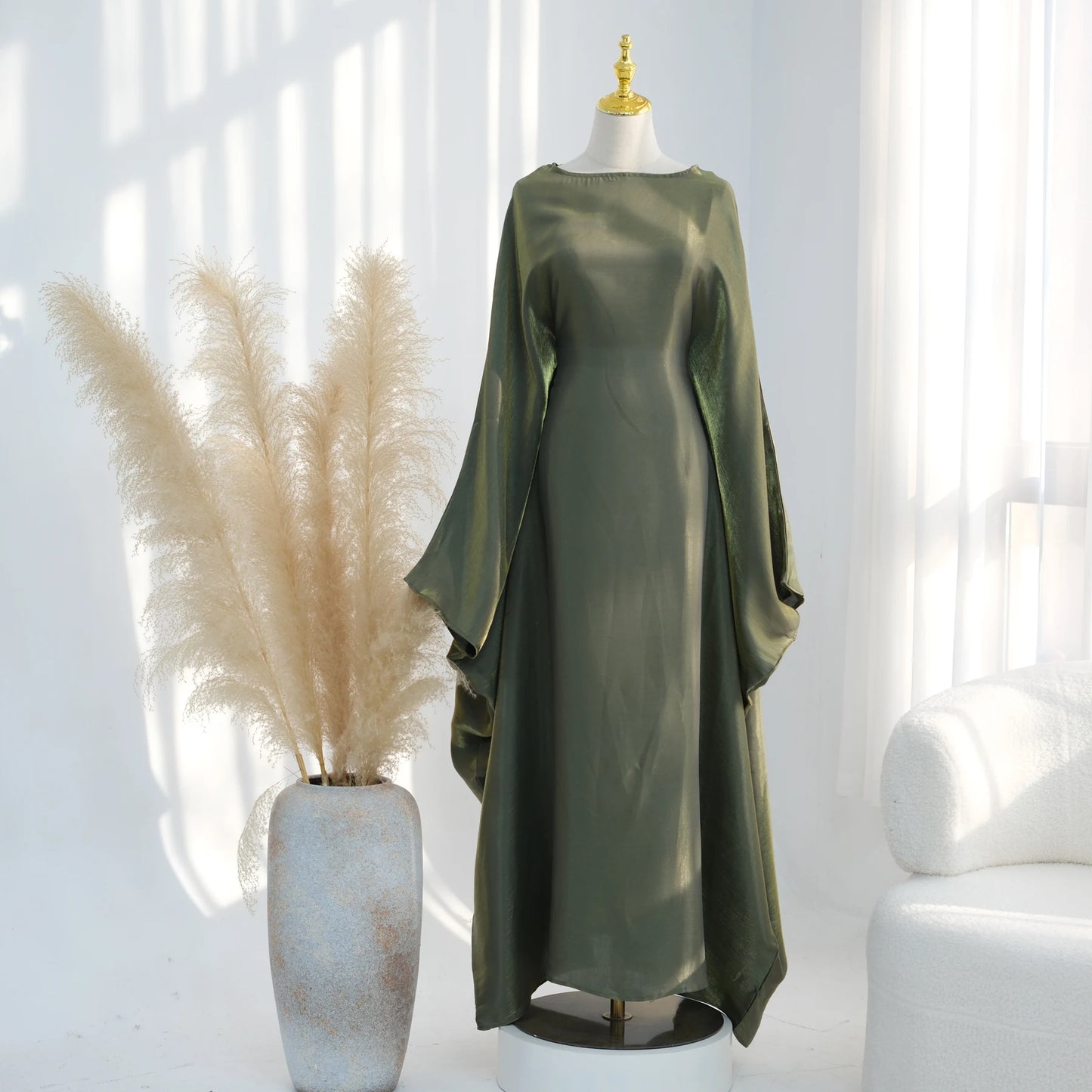 Ramadan Eid Evening Party Shiny Kaftan Dress for Women, Butterfly Sleeves Round Neck Muslim Women Abaya Dubai Islamic Clothing