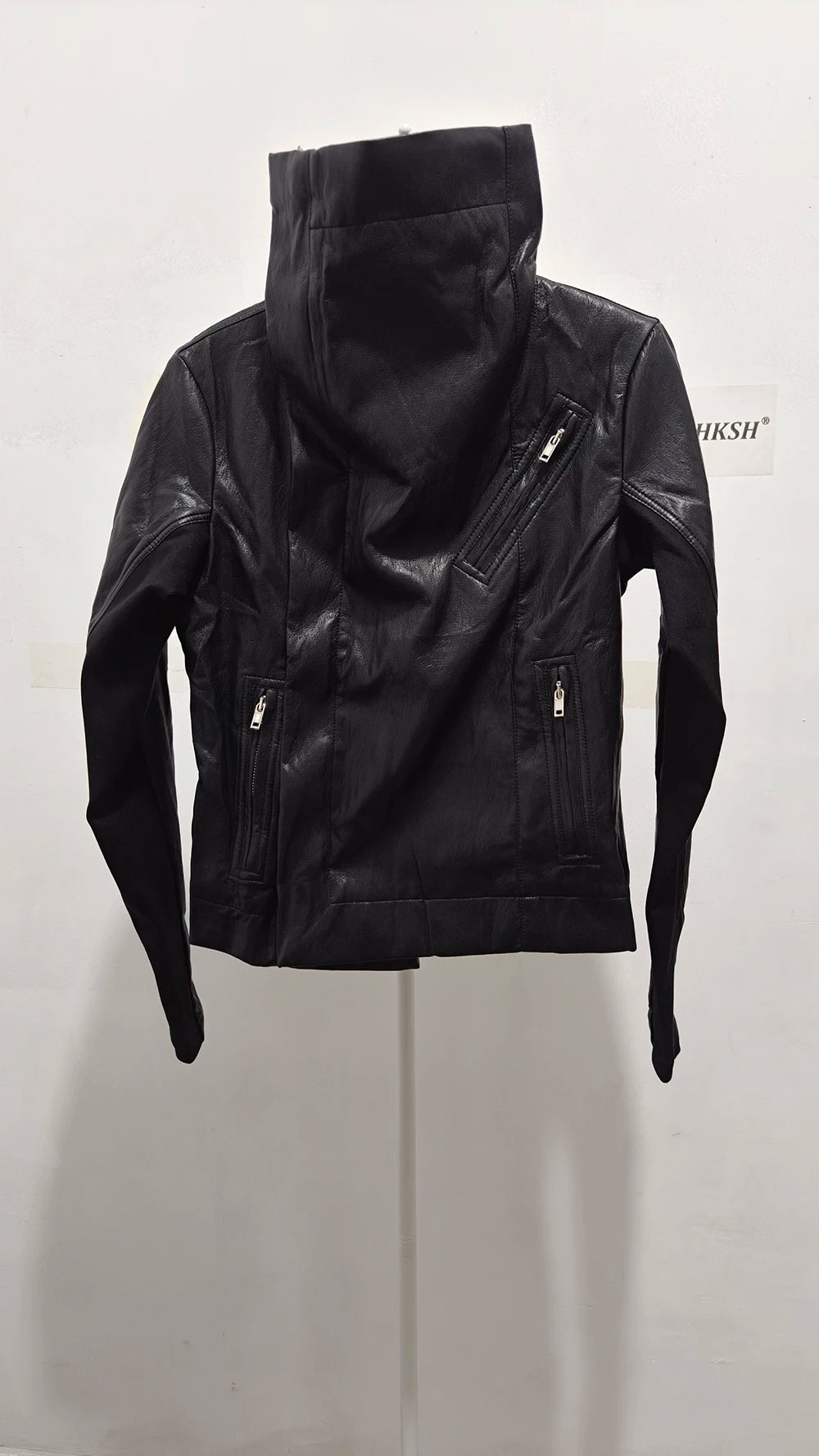 HKSH Spring Autumn New Women's Jacket PU Leather Asymmetric Zipper Pockets Slim Fit Motorcycle Dark Punk Short Coat Chic HK15980