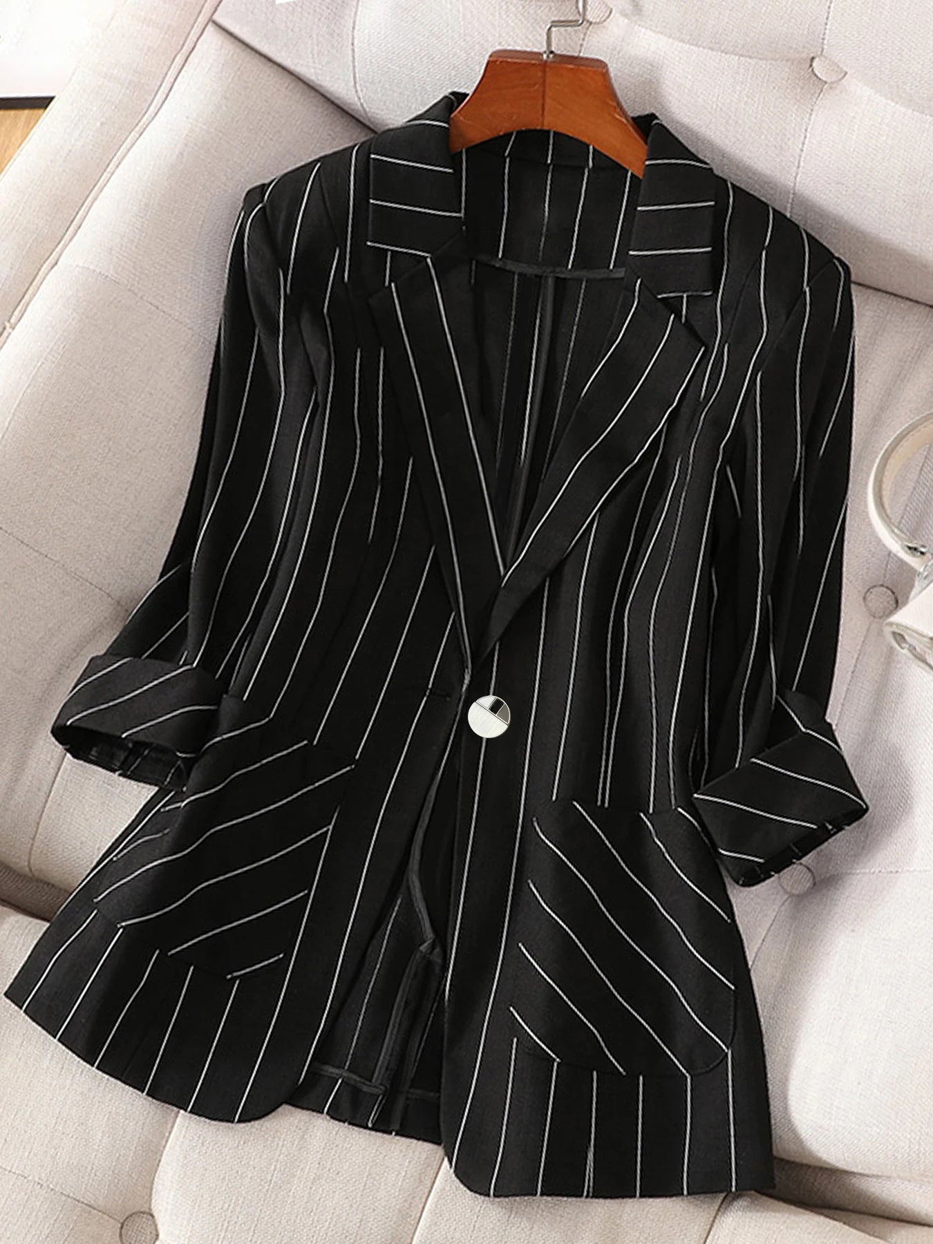 New Summer Style Women's 3/4 Sleeve Striped Lightweight Blazer - Elegant Sophisticated Versatile Fashion suit jacket