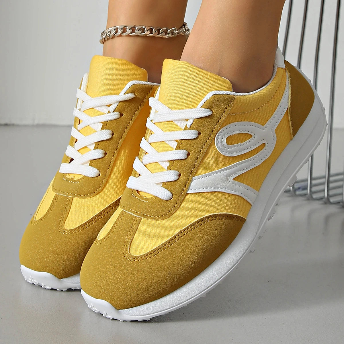 Fashion Striped Women's Lightweight Sneakers Soft Sole Non Slip Casual Sports Shoes Woman Spring Autumn Lace Up Yellow Sneakers