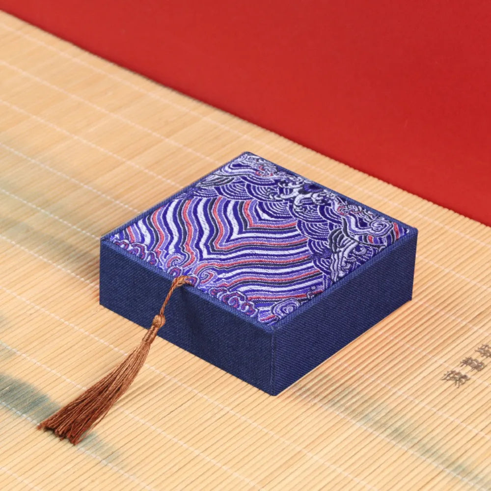 Mini Chinese Style Jewelry Box with Fringe Portable Bracelet Storage Box Necklace Organizor Jewelry