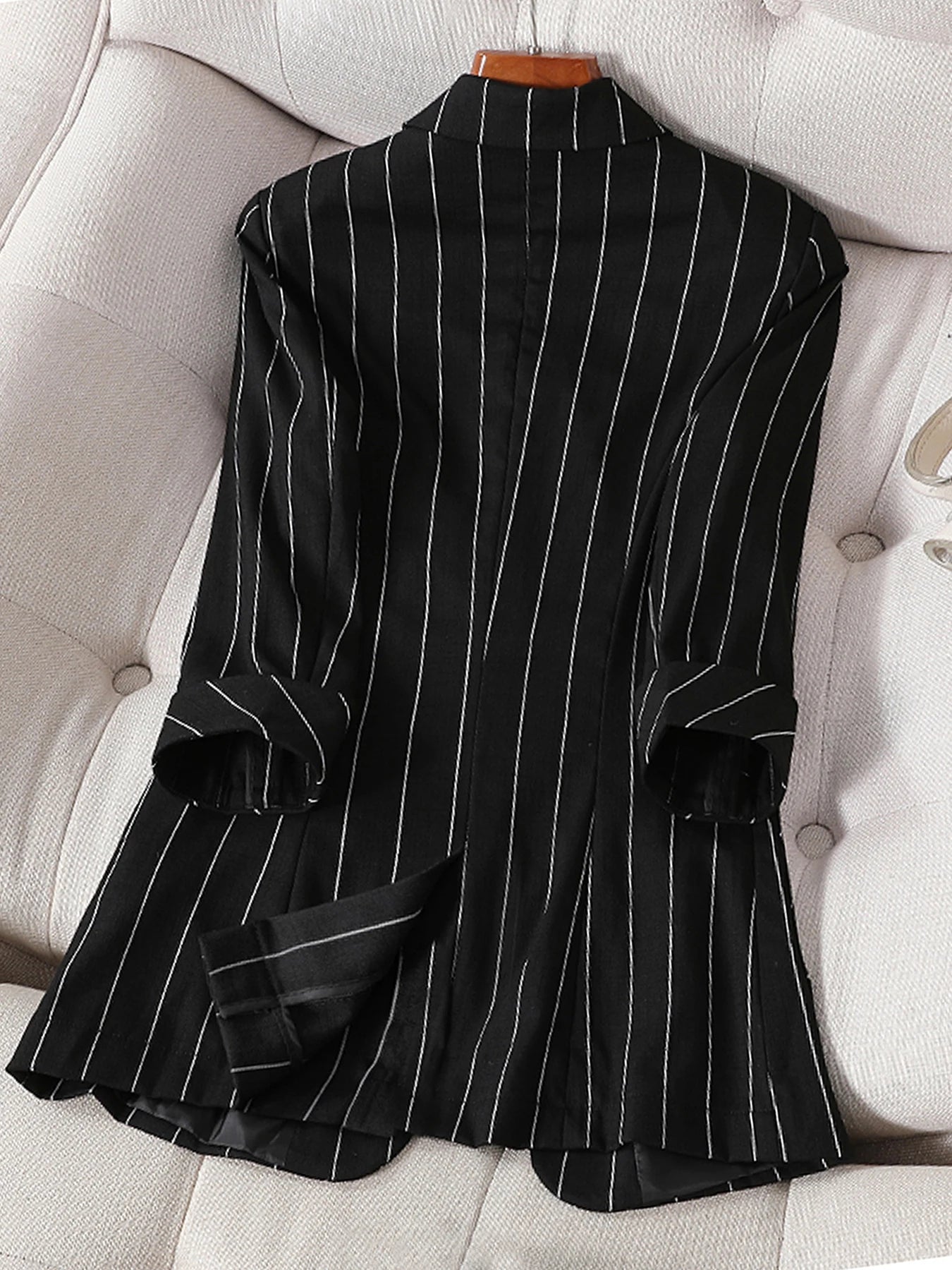 New Summer Style Women's 3/4 Sleeve Striped Lightweight Blazer - Elegant Sophisticated Versatile Fashion suit jacket