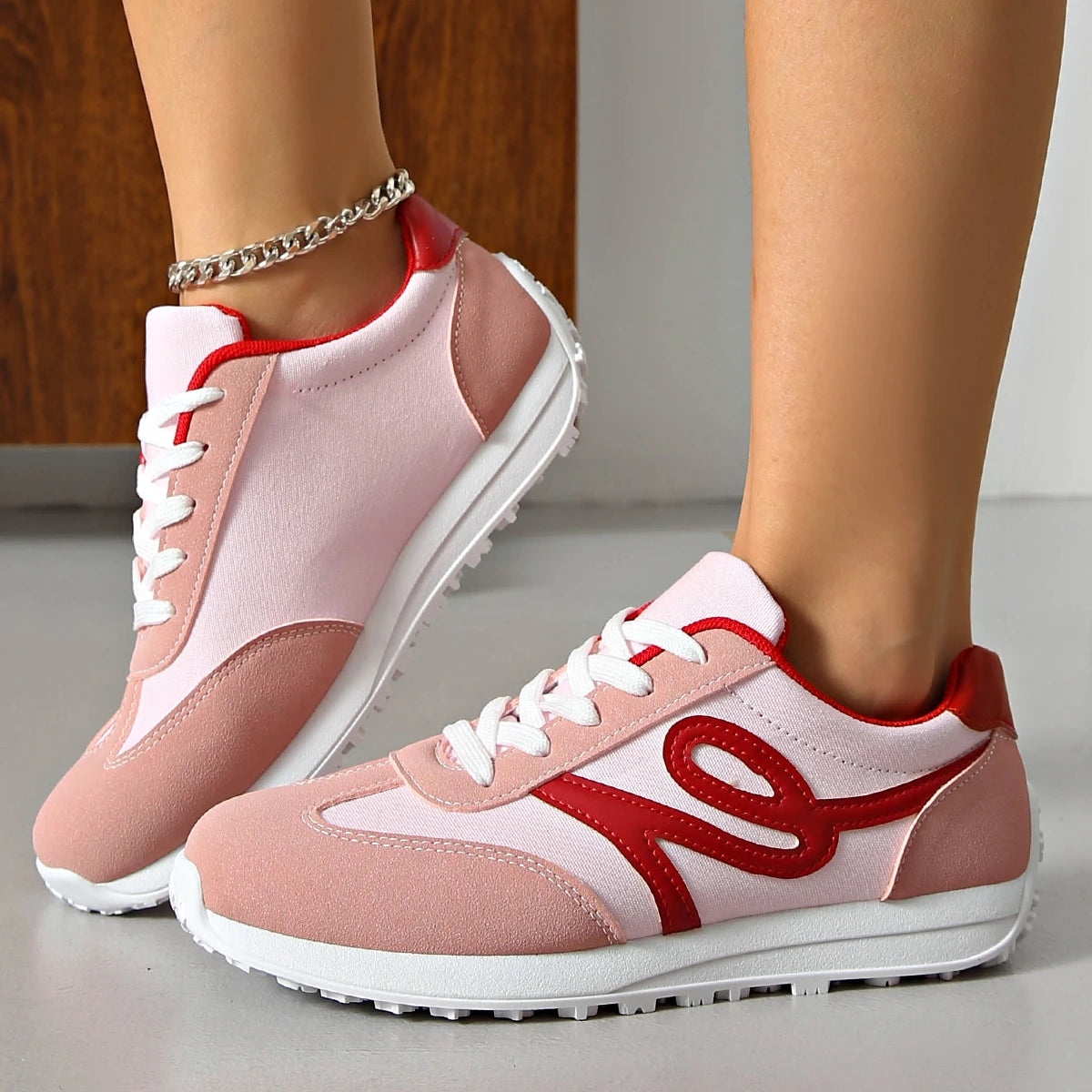 Fashion Striped Women's Lightweight Sneakers Soft Sole Non Slip Casual Sports Shoes Woman Spring Autumn Lace Up Yellow Sneakers